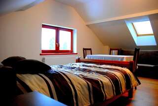 Проживание в семье Hortensja Nowa Wieś Двухместный номер с двуспальной кроватью и дополнительной кроватью-2
